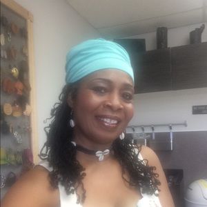 Meet your Posher, Herdestine